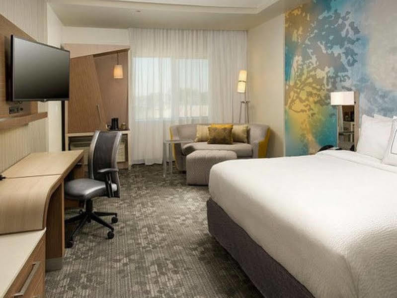Отель Courtyard Houston Nw/290 Corridor Экстерьер фото